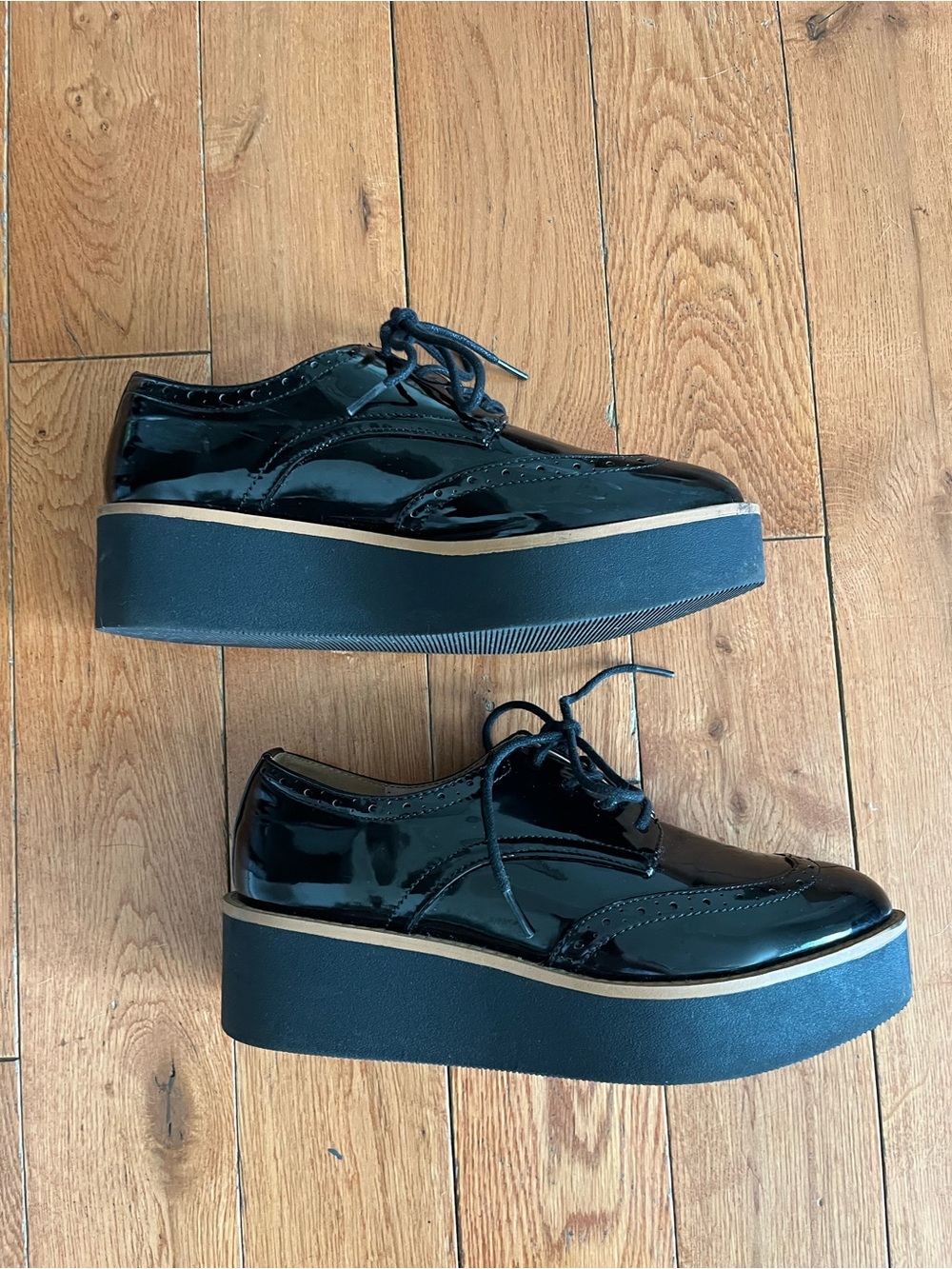 madden girl Black Patent Platform Oxfords - Size 7 - Picture 2 of 8